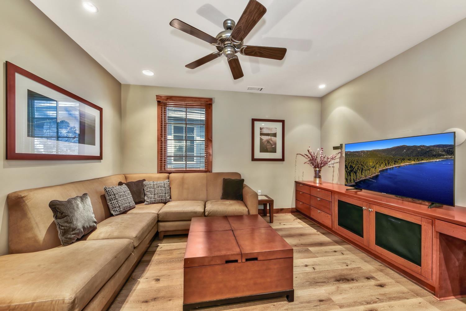 Sierra Shores Four - Lakefront Vistas South Lake Tahoe