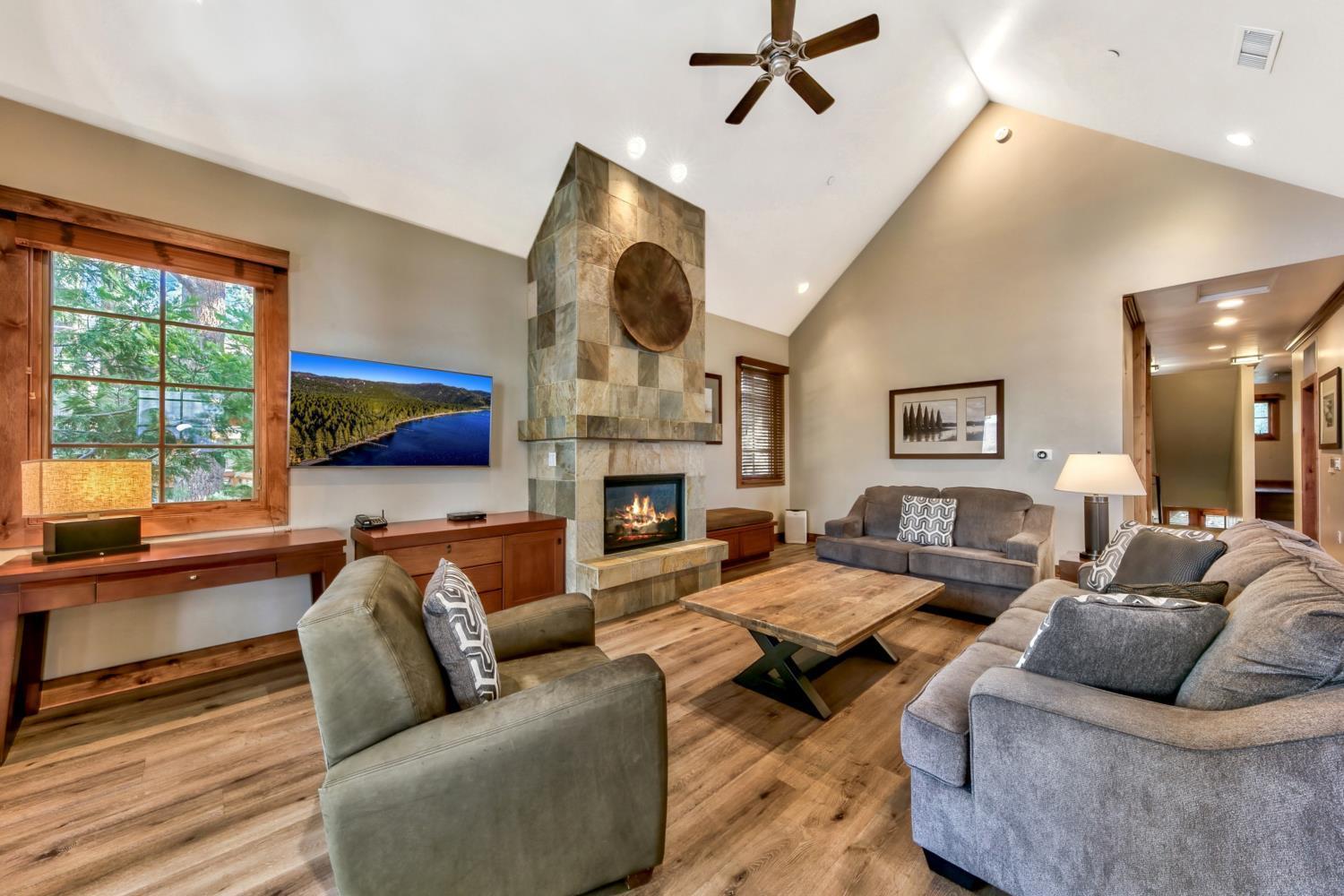Sierra Shores Four - Lakefront Vistas Apartment *